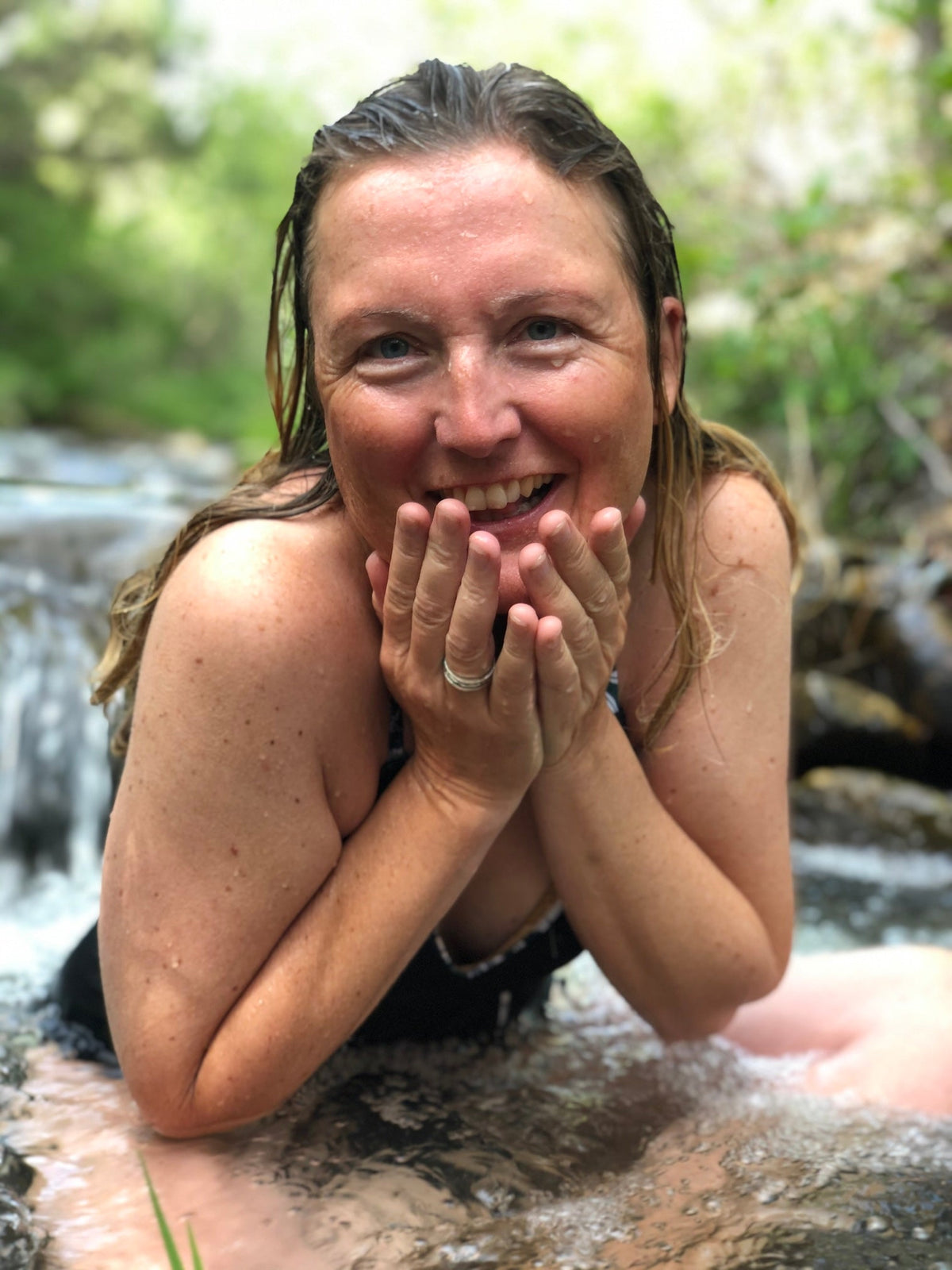 dry climate skincare routine with botanical face oils